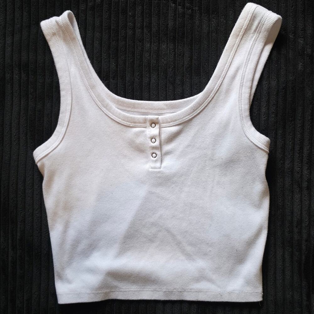 No Boundaries white ribbed Henley crop tank top XS 90s basics y2k casual street